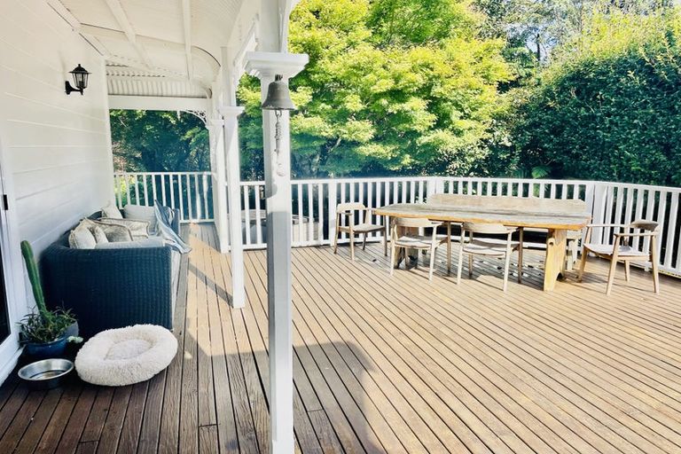 Photo of property in 160a Frankley Road, Frankleigh Park, New Plymouth, 4310