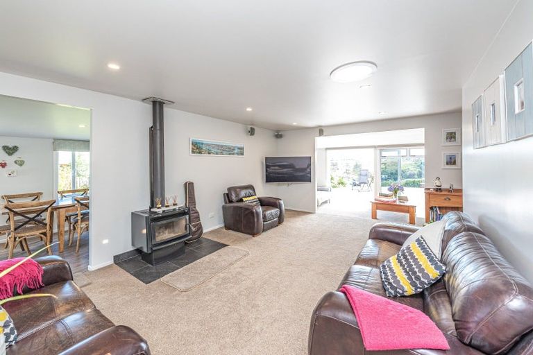 Photo of property in 111 Peat Avenue, Kai Iwi, Whanganui, 4574