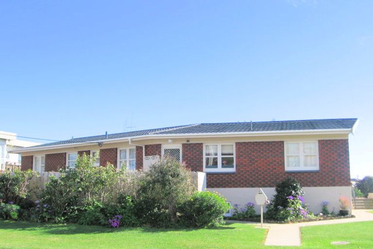 Photo of property in 1 Haukore Street, Hairini, Tauranga, 3112