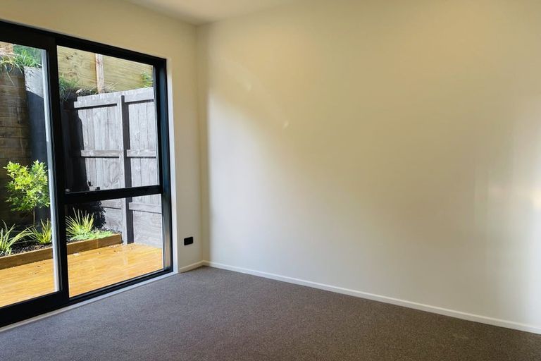 Photo of property in 67 Taukahiwi Road, Pukekohe, 2120