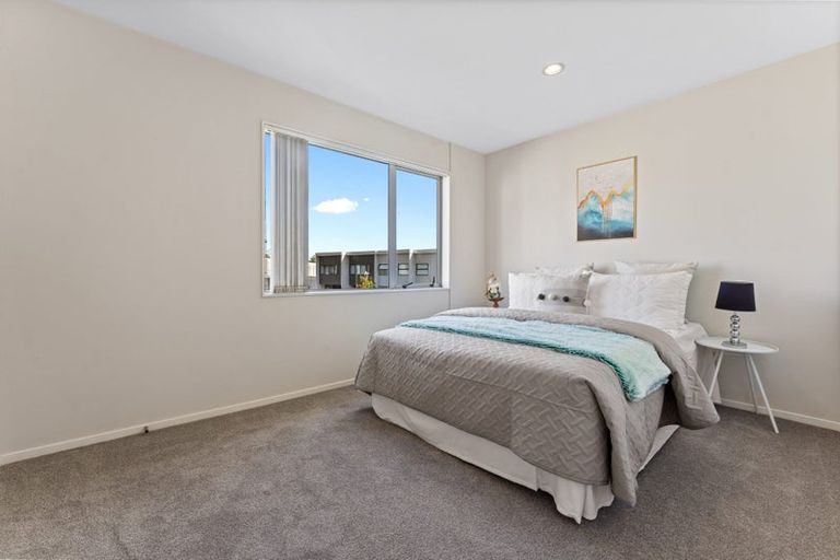 Photo of property in 20/5 Perekia Street, Albany, Auckland, 0632