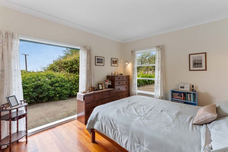 Photo of property in 332 Kuku East Road, Kuku, Levin, 5570