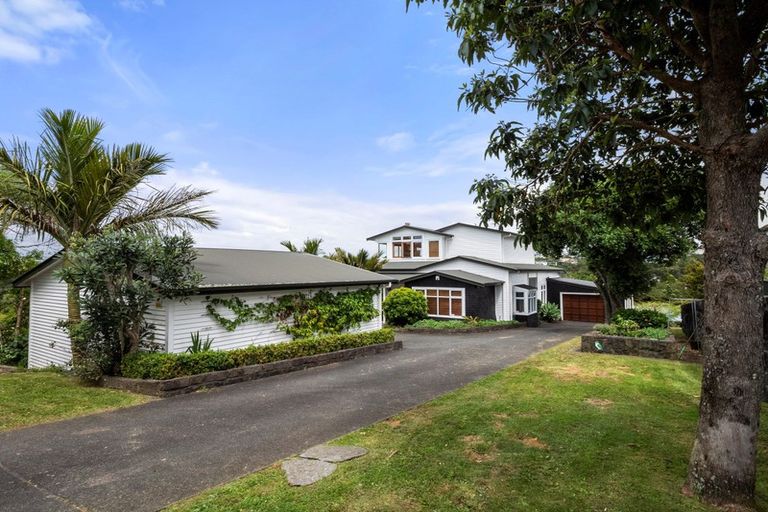 Photo of property in 37 Fairfax Avenue, Northcote, Auckland, 0627