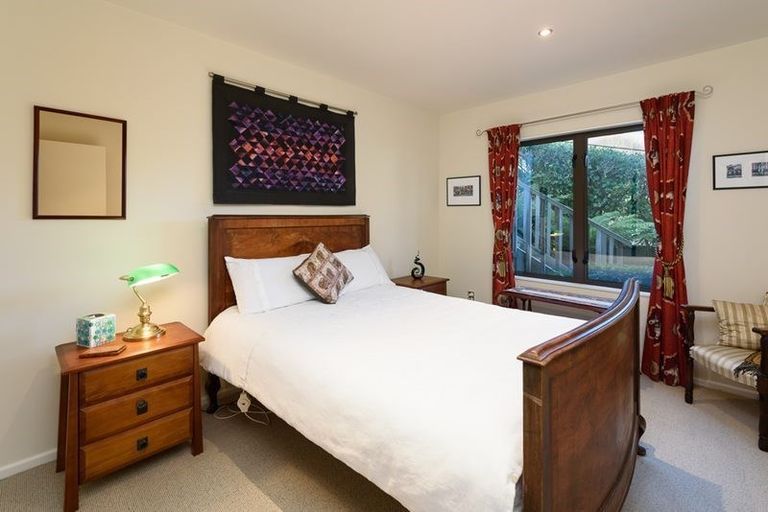 Photo of property in 147a Onslow Road, Khandallah, Wellington, 6035