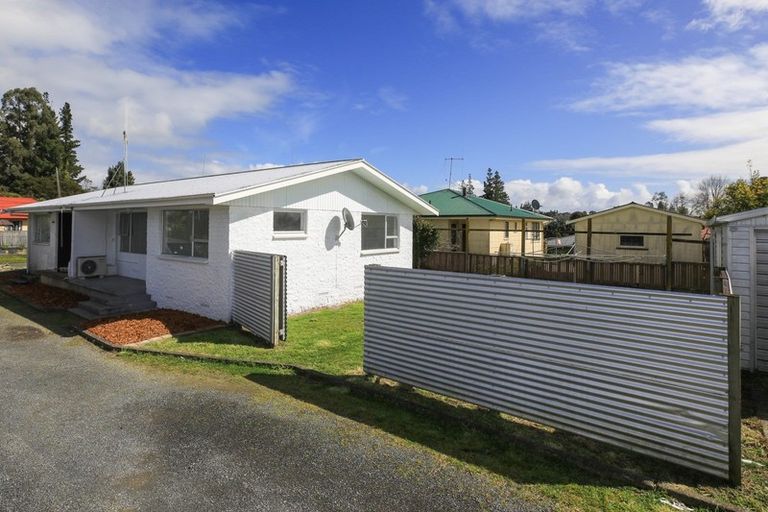 Photo of property in 5b Pollen Crescent, Melville, Hamilton, 3206