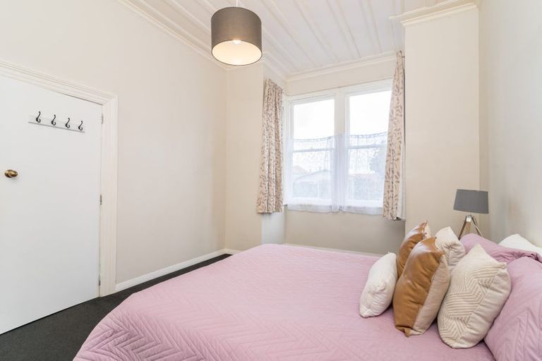 Photo of property in 4 Bathgate Street, South Dunedin, Dunedin, 9012