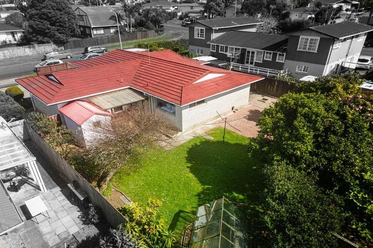 Photo of property in 4 Liam Place, Half Moon Bay, Auckland, 2012
