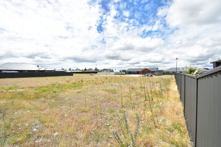 Photo of property in 12 Canal Place, Twizel, 7901