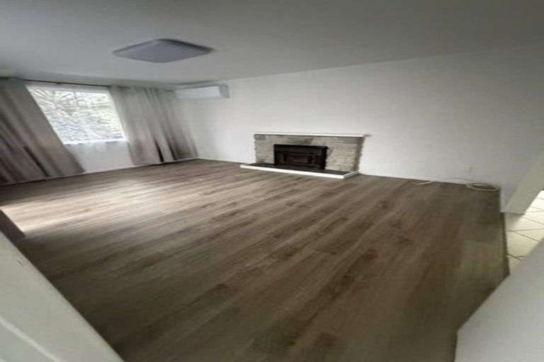 Photo of property in 26 Pinedale Place, Henderson, Auckland, 0610