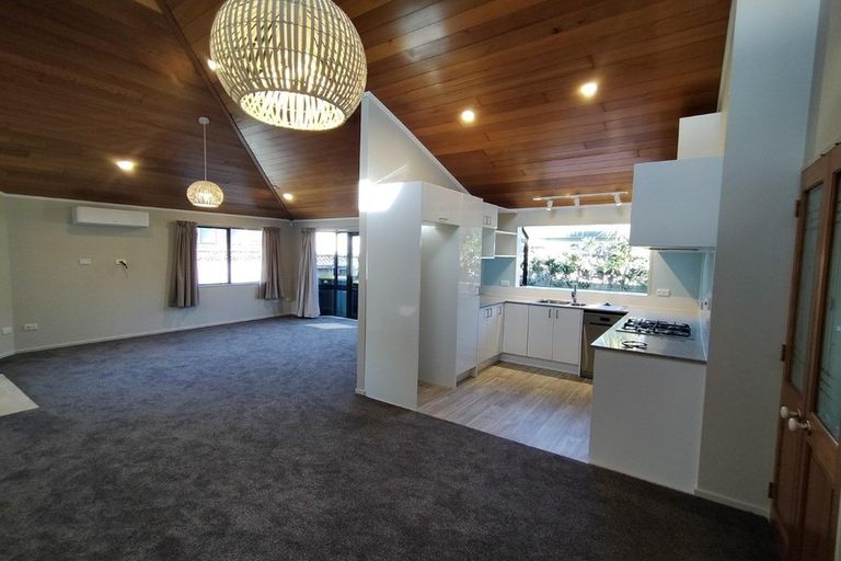 Photo of property in 3/53 Anzac Road, Browns Bay, Auckland, 0630