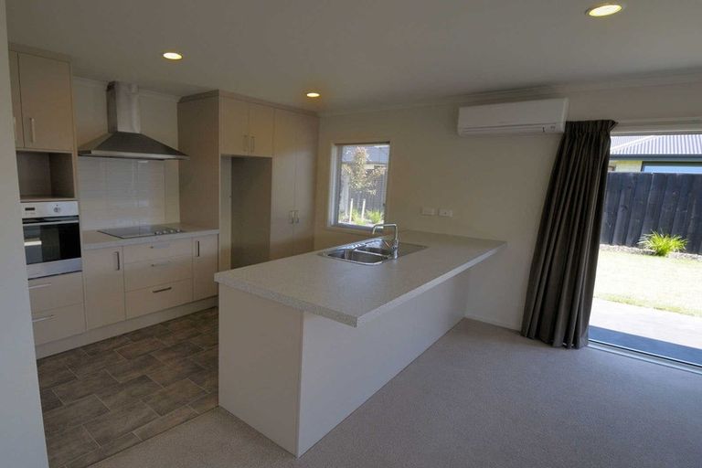 Photo of property in 9 Burford Way, Rolleston, 7615