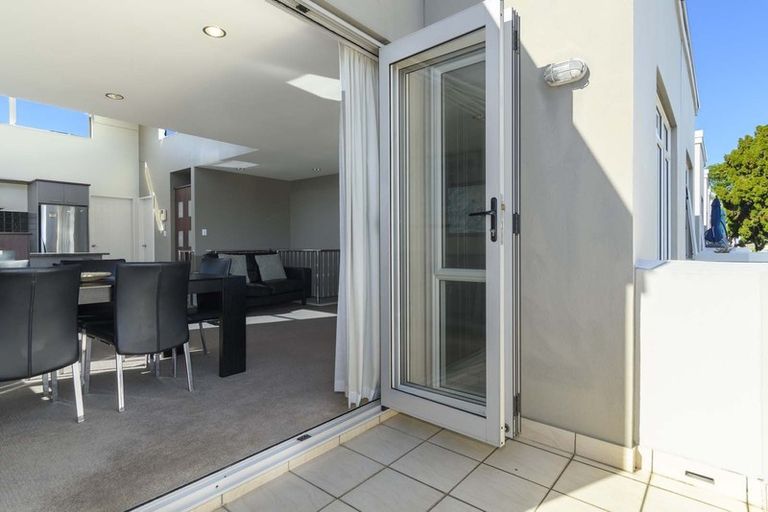 Photo of property in 7/29 Third Avenue, Tauranga, 3110