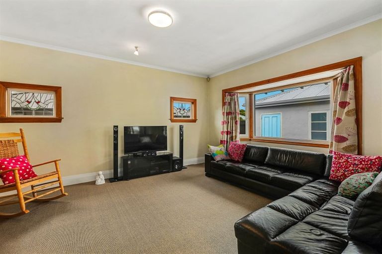 Photo of property in 17 Hoon Hay Road, Hoon Hay, Christchurch, 8025