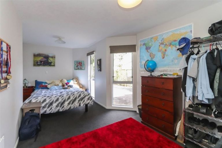 Photo of property in 11d Tawa Street, Inglewood, 4330