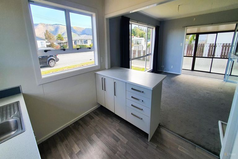 Photo of property in 6 Grace Street, Waimate, 7924