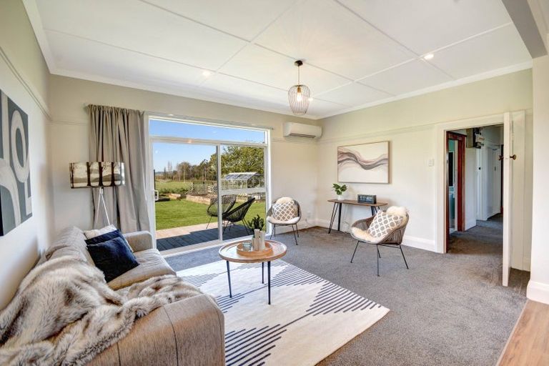 Photo of property in 720 Outram-mosgiel Road, Riverside, Outram, 9073