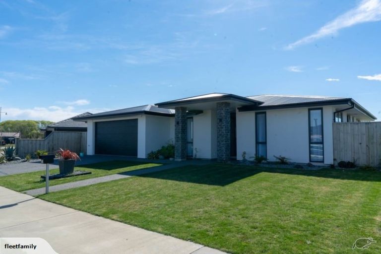 Photo of property in 13 Tiritiri Moana Drive, Pegasus, 7612