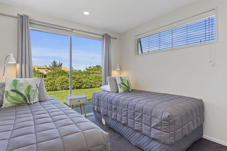 Photo of property in 1 Pemberton Drive, Amberley, 7410