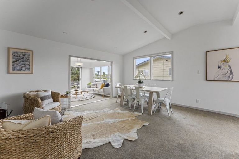 Photo of property in 3b Ruru Road, Otaihanga, Paraparaumu, 5036