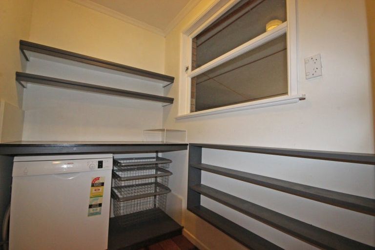 Photo of property in 44 Union Street, Hokowhitu, Palmerston North, 4410