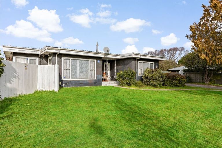 Photo of property in 304 Wainoni Road, Avondale, Christchurch, 8061