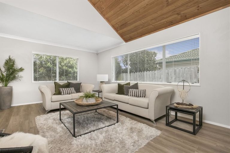 Photo of property in 7 Tarnica Road, Northpark, Auckland, 2013