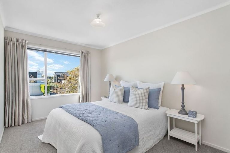 Photo of property in 77 Winchester Street, Merivale, Christchurch, 8014