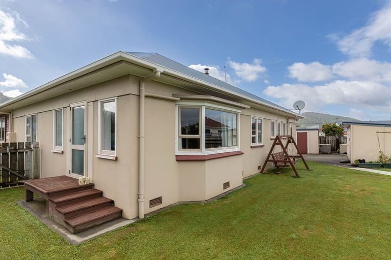 Photo of property in 60 Firth Street, Cobden, Greymouth, 7802