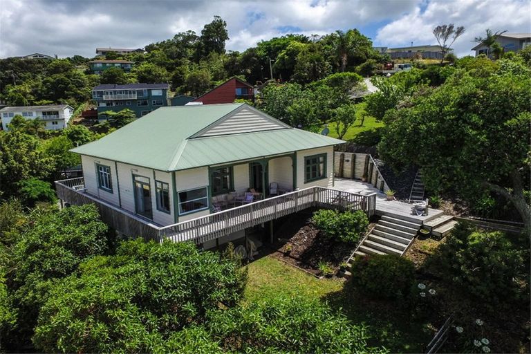 Photo of property in 8 Coutts Avenue, Paihia, 0200