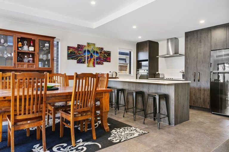 Photo of property in 73 Ridge Drive, Omokoroa, 3114