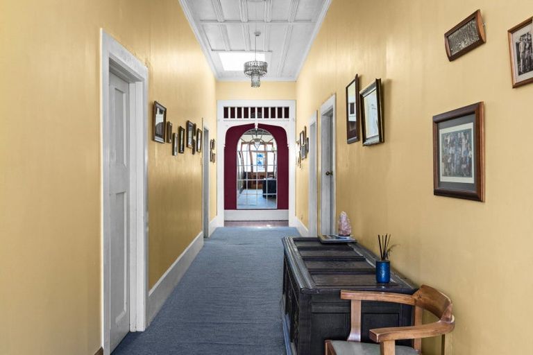 Photo of property in 24 Latham Street, Napier South, Napier, 4110