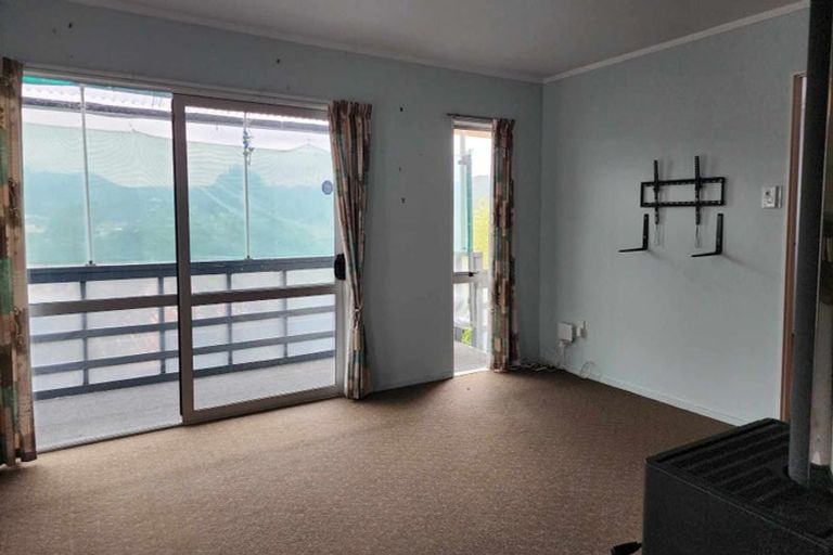 Photo of property in 4 Smeath Road, Kawakawa, 0210