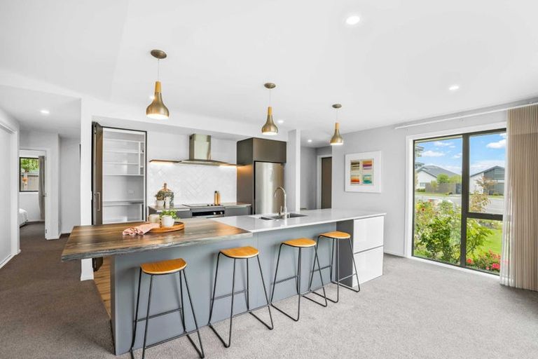 Photo of property in 72 Muirhill Street, Halswell, Christchurch, 8025