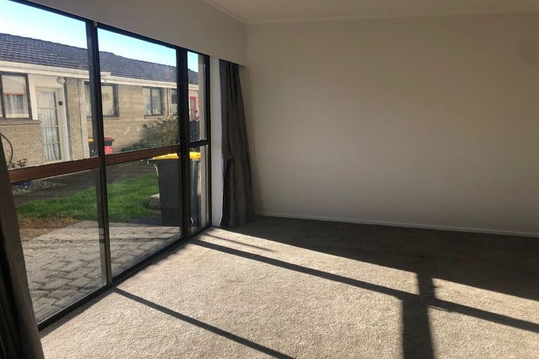 Photo of property in 90f Reid Road, South Dunedin, Dunedin, 9012