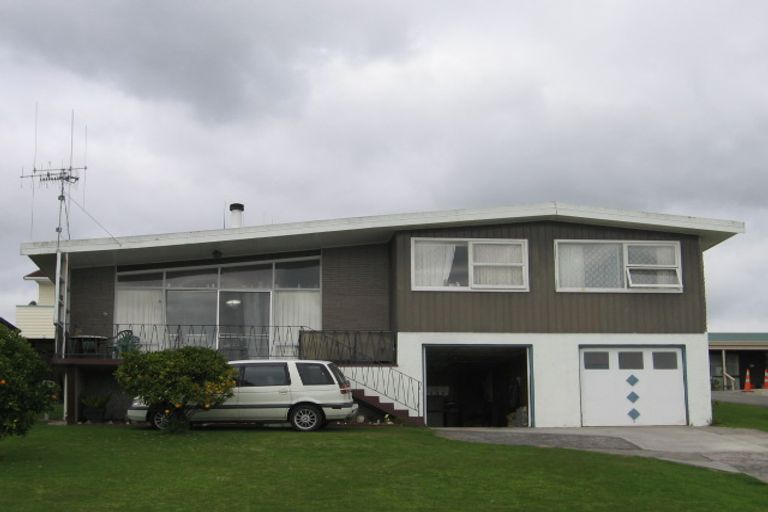 Photo of property in 35 Seaway Terrace, Otumoetai, Tauranga, 3110