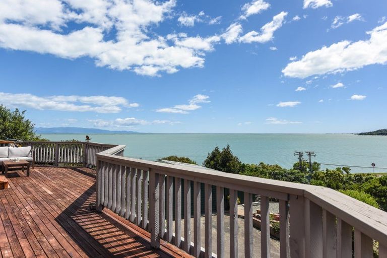 Photo of property in 3 Paremata Street, Atawhai, Nelson, 7010