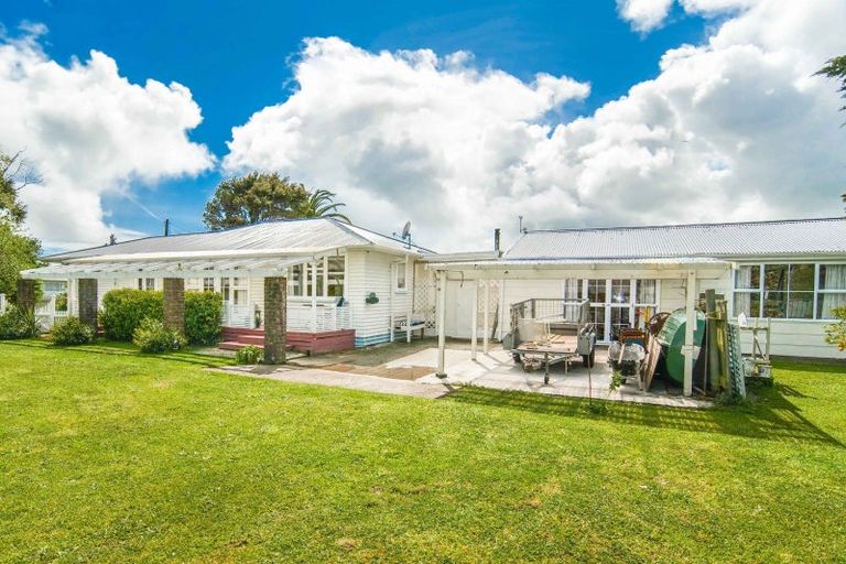 Photo of property in 78 Wakefield Street, Westport, 7825