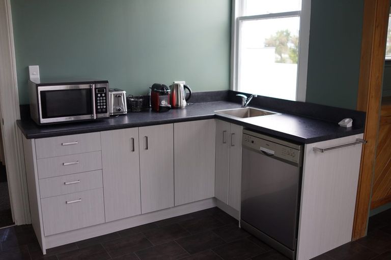 Photo of property in 8 Argyle Street, Mornington, Dunedin, 9011