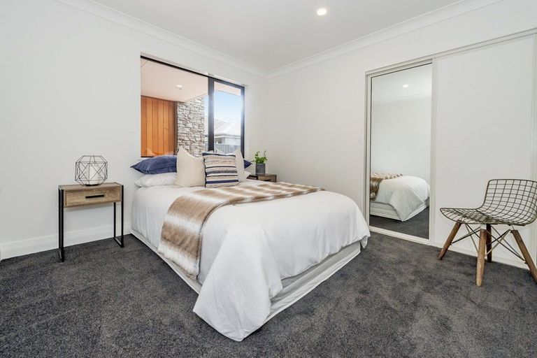 Photo of property in 15 Whitburn Avenue, Halswell, Christchurch, 8025