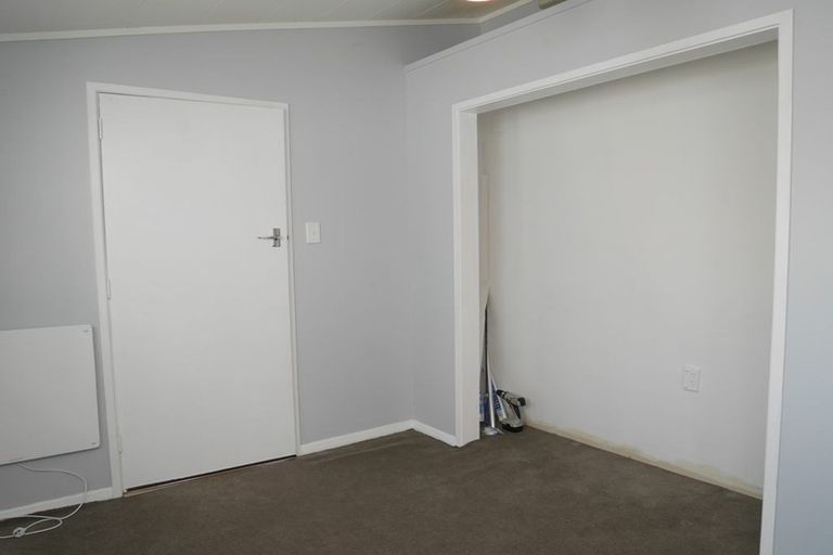 Photo of property in 24 Eatwell Avenue, Paraparaumu Beach, Paraparaumu, 5032