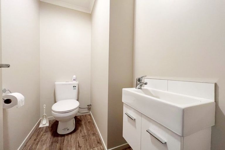 Photo of property in 2/108 Old Farm Road, Hamilton East, Hamilton, 3216