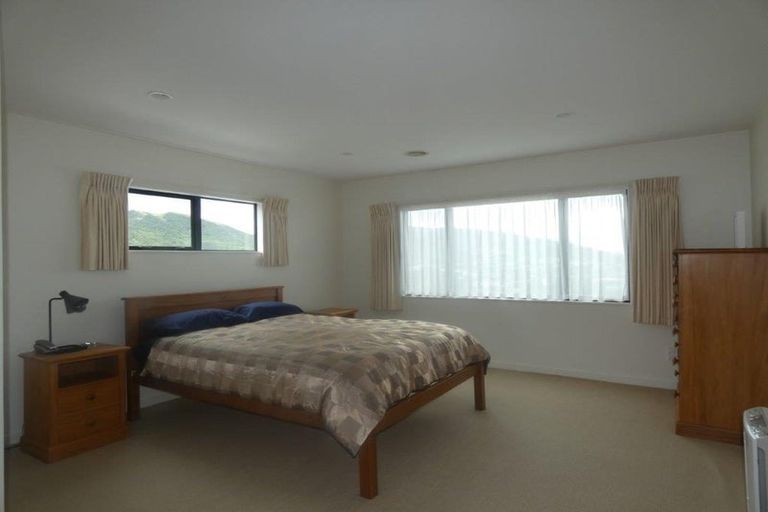 Photo of property in 54 Downing Street, Crofton Downs, Wellington, 6035