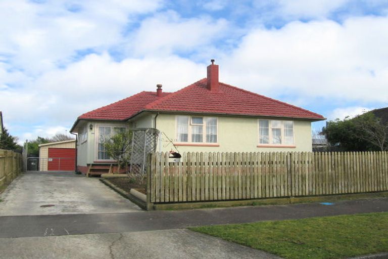 Photo of property in 4 Forth Terrace, Roslyn, Palmerston North, 4414