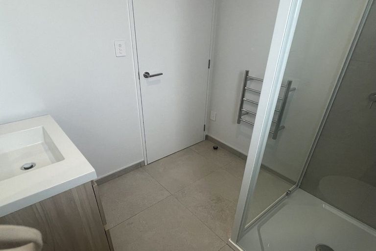 Photo of property in 4/111 Osborne Street, Waltham, Christchurch, 8011