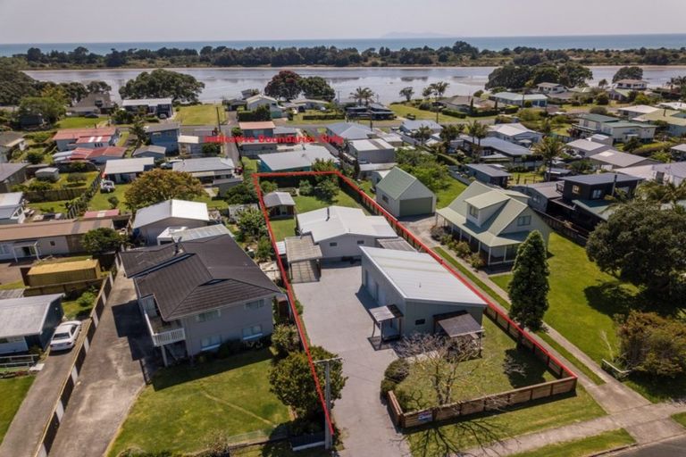 Photo of property in 36 Athenree Road, Athenree, Katikati, 3177