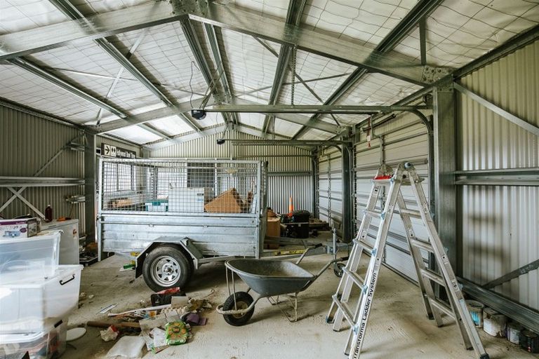 Photo of property in 138 Ruffell Road, Tarras, Cromwell, 9383