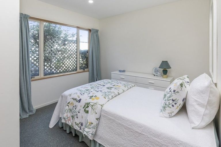 Photo of property in 32 Brigham Drive, Halswell, Christchurch, 8025