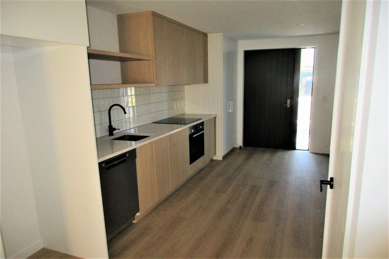 Photo of property in 17/10 Trieste Way, Paraparaumu, 5032