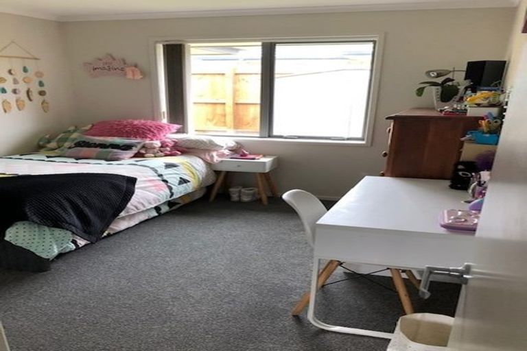 Photo of property in 52 Fairfax Crescent, Pyes Pa, Tauranga, 3112