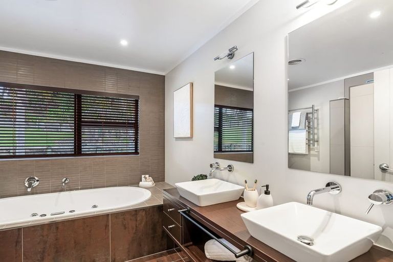 Photo of property in 161 Kimihia Road, Huntly, 3771